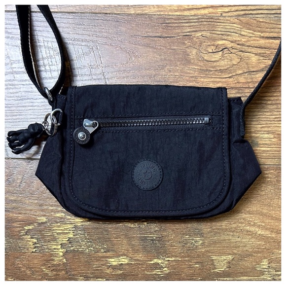 Kipling Sabian Crossbody with Keychain - Picture 3 of 9